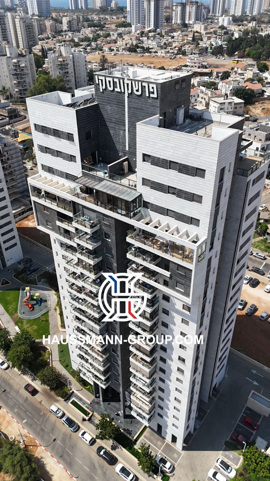 New 5-room family apartment